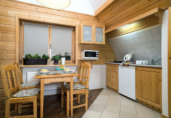 Aneks Kuchenny, Apartament dwupoziomowy, Willa Motylek