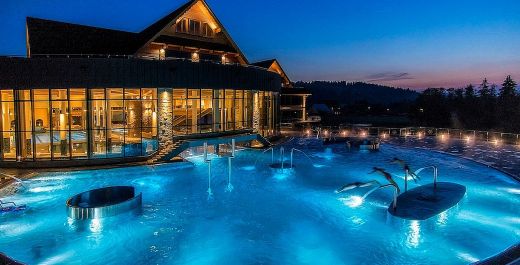 Jakie termy warto odwiedzić podczas jesiennego pobytu w Zakopanem?